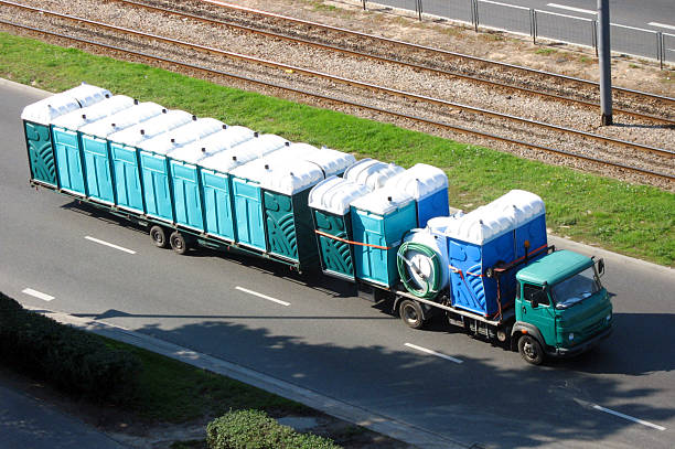 Best Porta potty delivery and setup  in Kenwood Estates, FL
